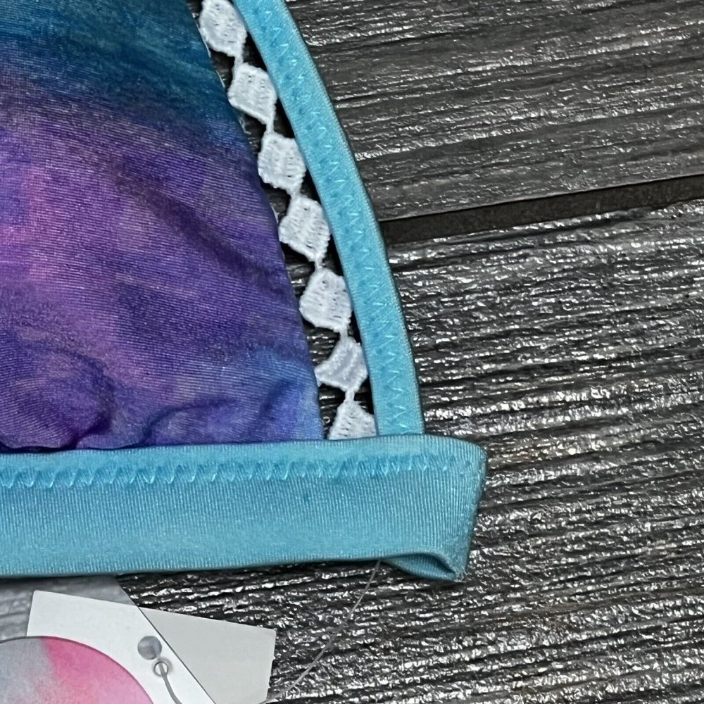 NWT Raisins Sunshine Fixed Tri Bikini Swim Top Large Juniors Blue Crochet Trim - Picture 6 of 14